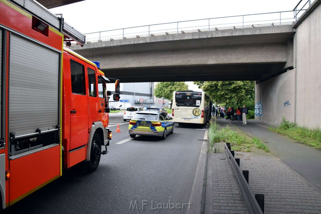 VU KVB Bus Koeln Porz Gremberghoven Maarhaeuserweg P03.JPG - Miklos Laubert